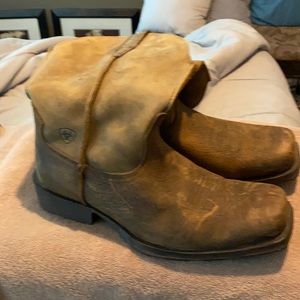 Ariat Leather boots size 10.5